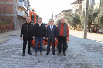 Nazilli Belediyesi’ne yeni bir silindir makinesi kazandırıldı