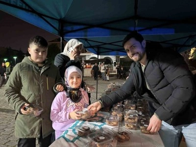 Nilüfer Belediyesi’nden kandil simidi ikramı