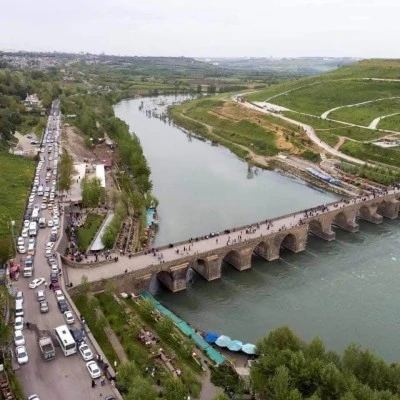 Tarihi Ön Gözlü Köprü, Hafta Sonu Yoğunluğu Yaşıyor