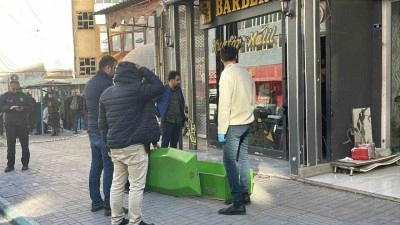 Kuaförde Silahlı Saldırıya Uğrayan Kişi Hayatını Kaybetti