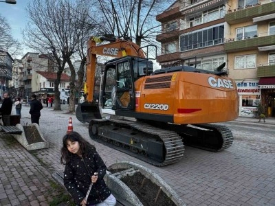 Türkiye Belediyeler Birliği’nden Amasra’ya iş makinesi desteği